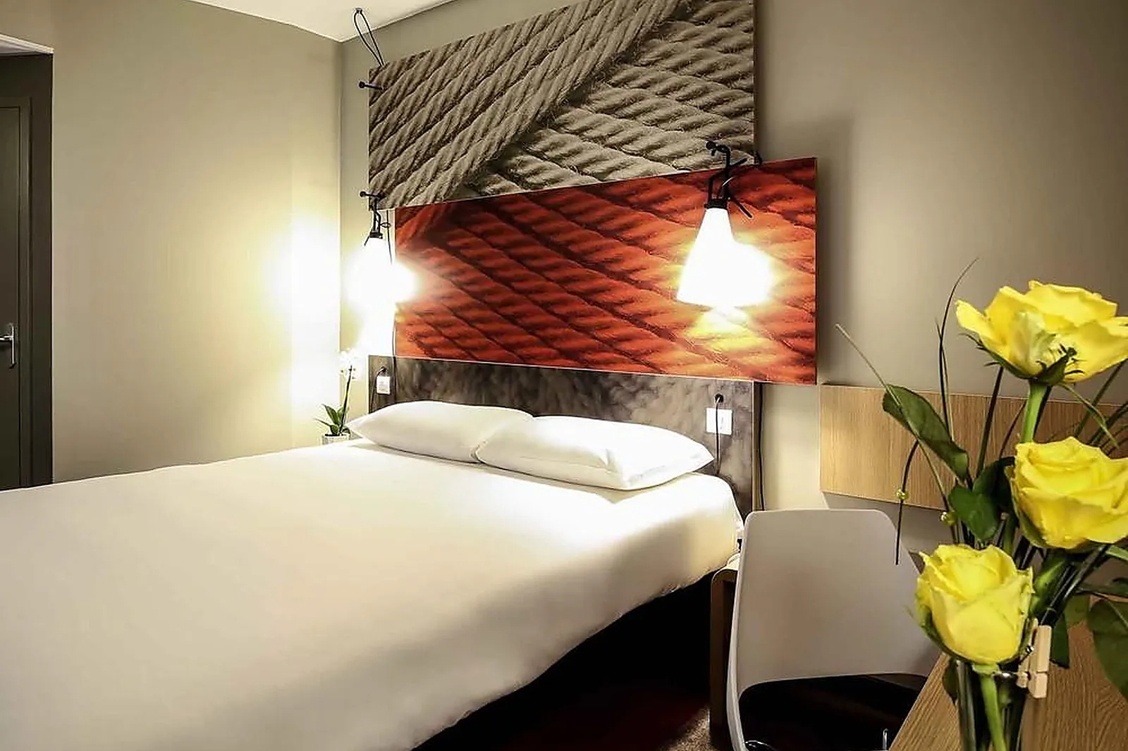 Lieux événementiels, IBIS NIORT EST MENDES FRANCE