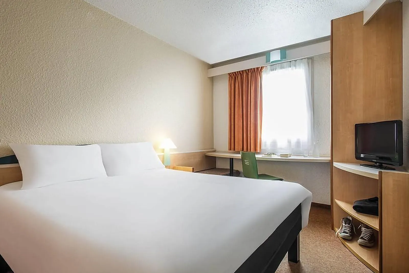 Lieux événementiels, IBIS NIORT MARAIS POITEVIN