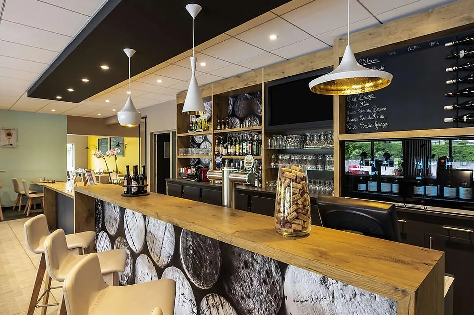 Lieux événementiels, IBIS NUITS-SAINT-GEORGES