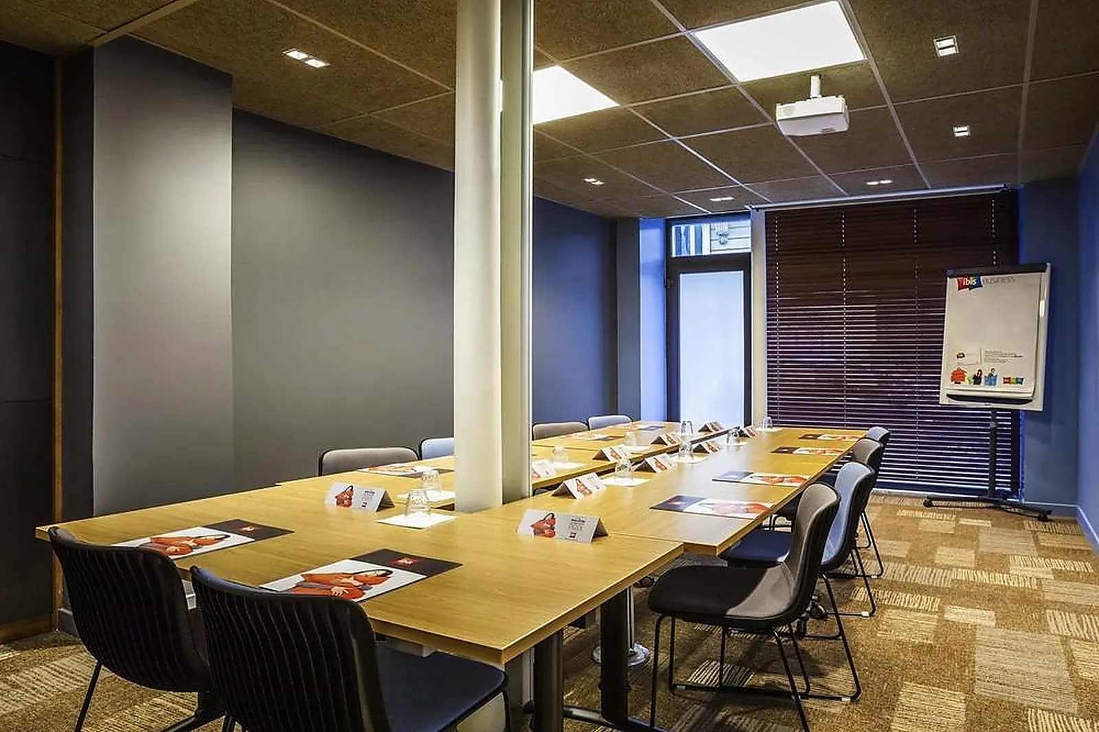 Lieux événementiels, IBIS PARIS GARE DE L'EST