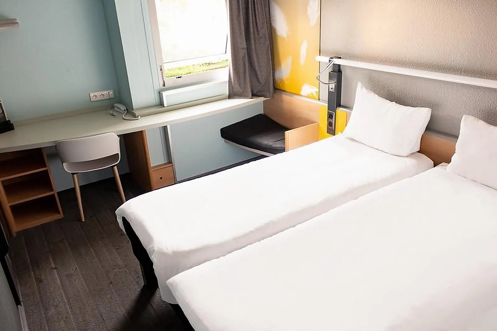 Lieux événementiels, IBIS PARIS GENNEVILLIERS