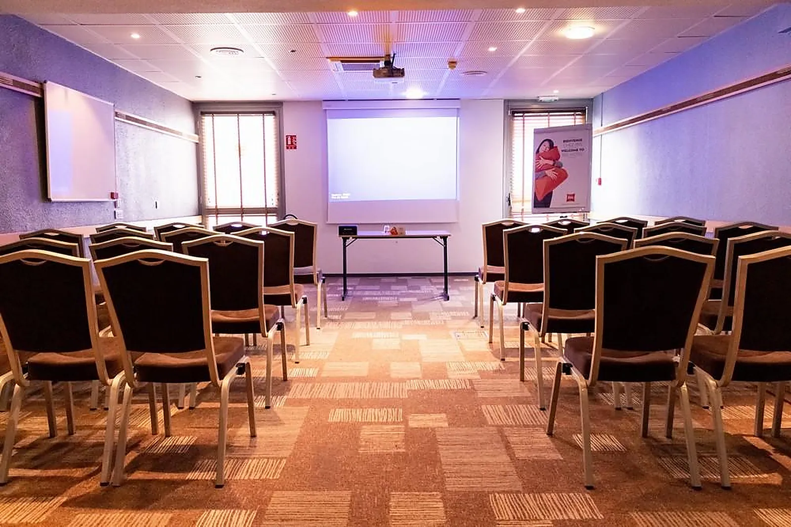 Lieux événementiels, IBIS PARIS GENNEVILLIERS