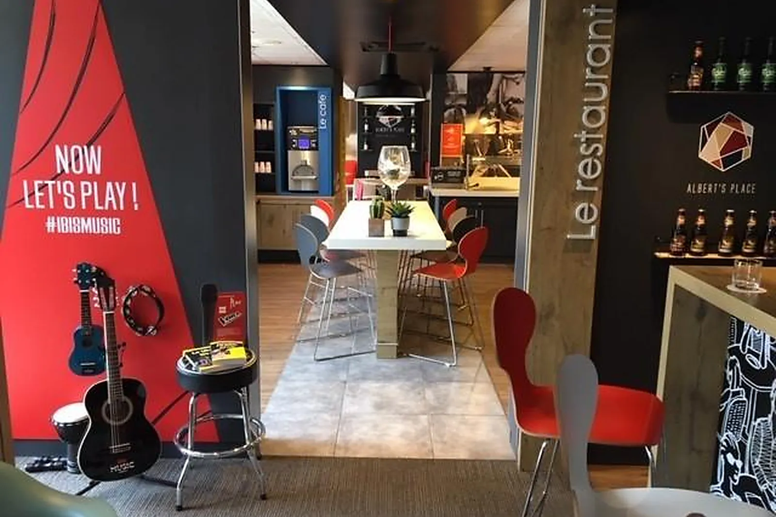 Lieux événementiels, IBIS PARIS GENNEVILLIERS