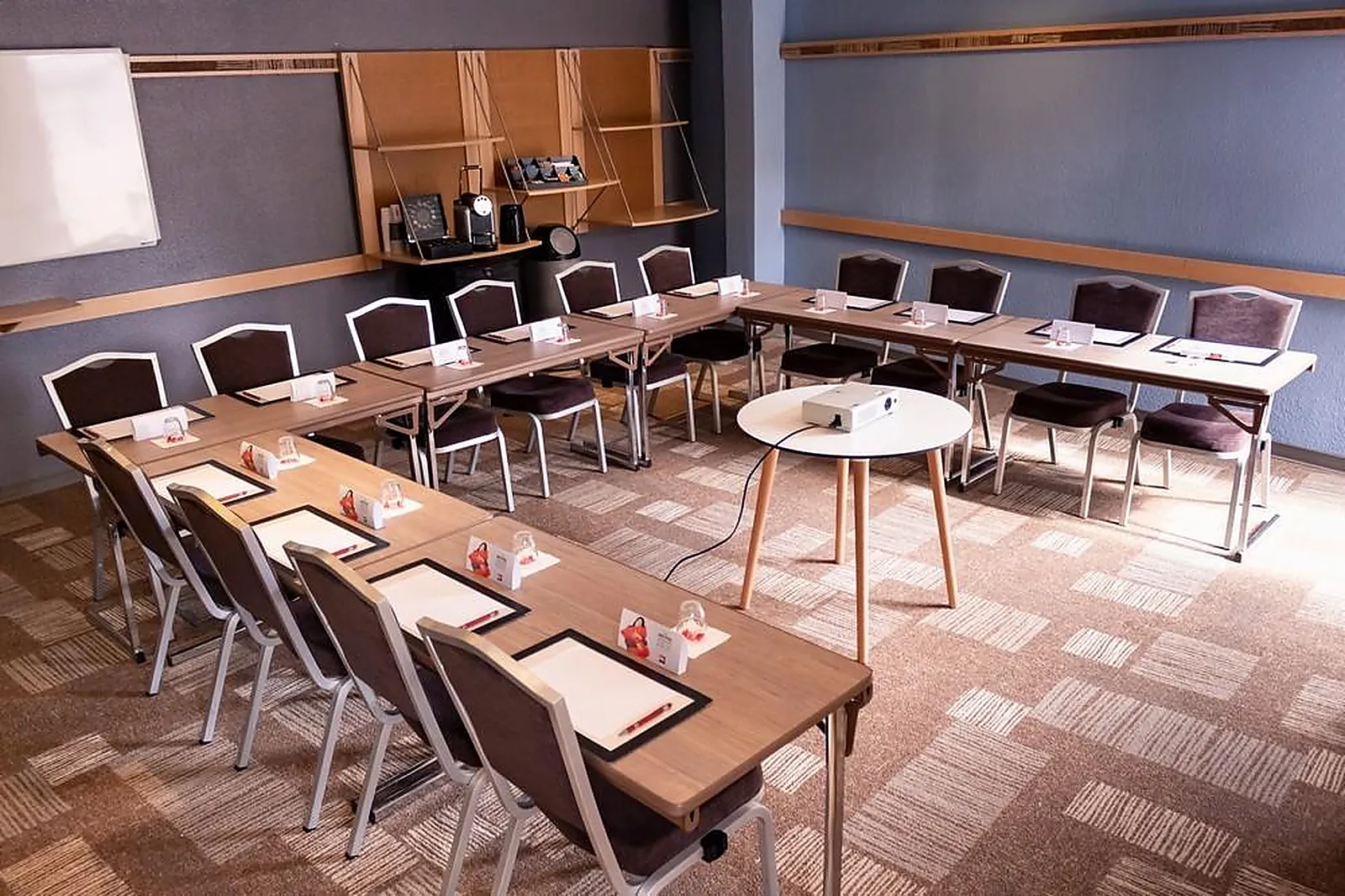 Lieux événementiels, IBIS PARIS GENNEVILLIERS