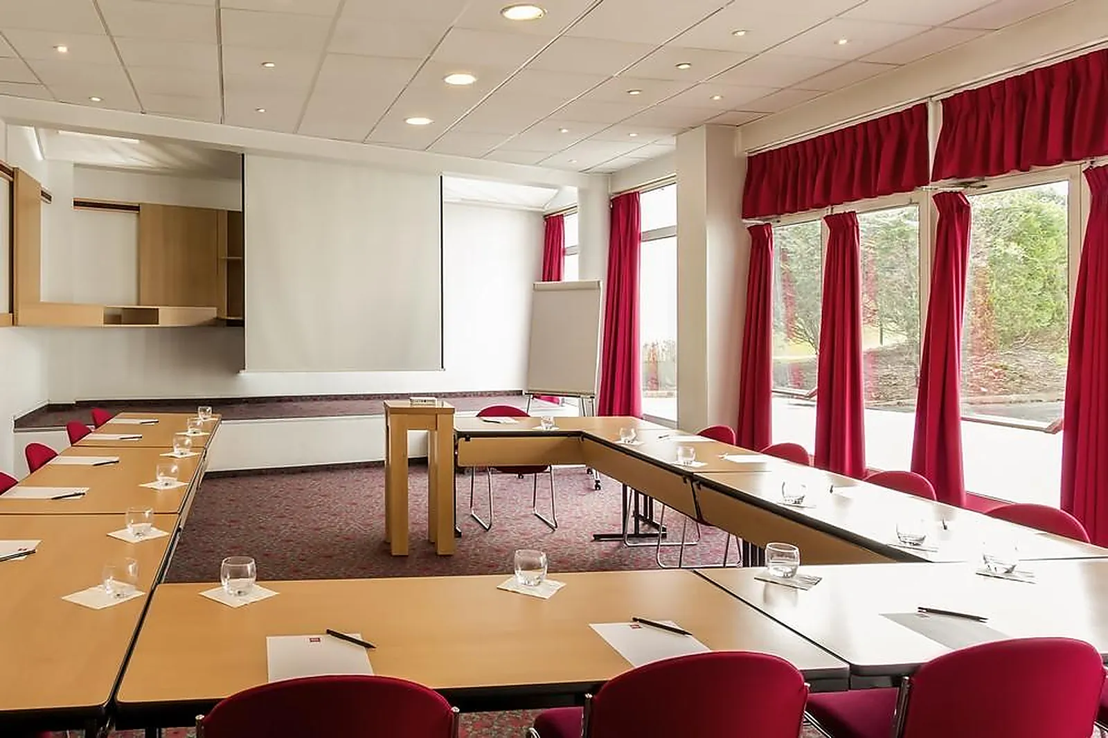 Lieux événementiels, IBIS PARIS ORLY RUNGIS