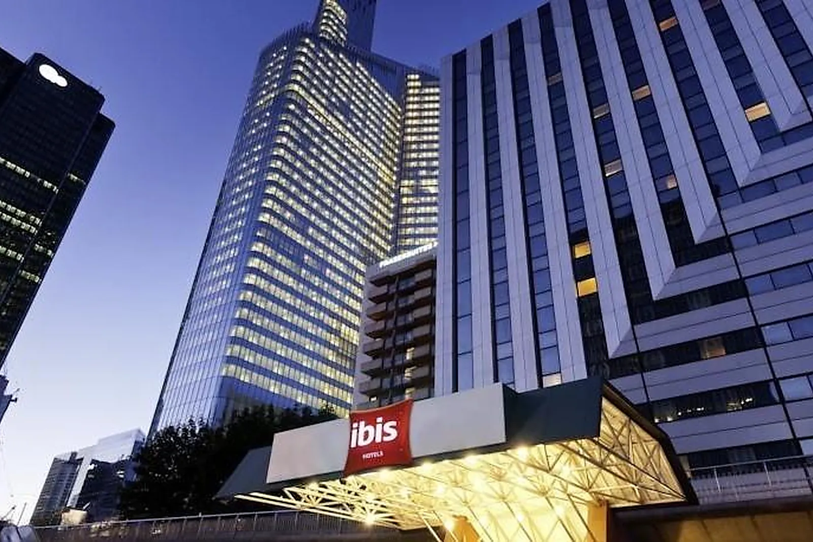 Lieux événementiels, IBIS PARIS LA DÉFENSE CENTRE
