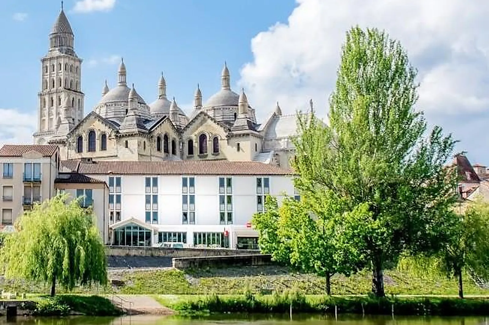 Lieux événementiels, IBIS PERIGUEUX CENTRE