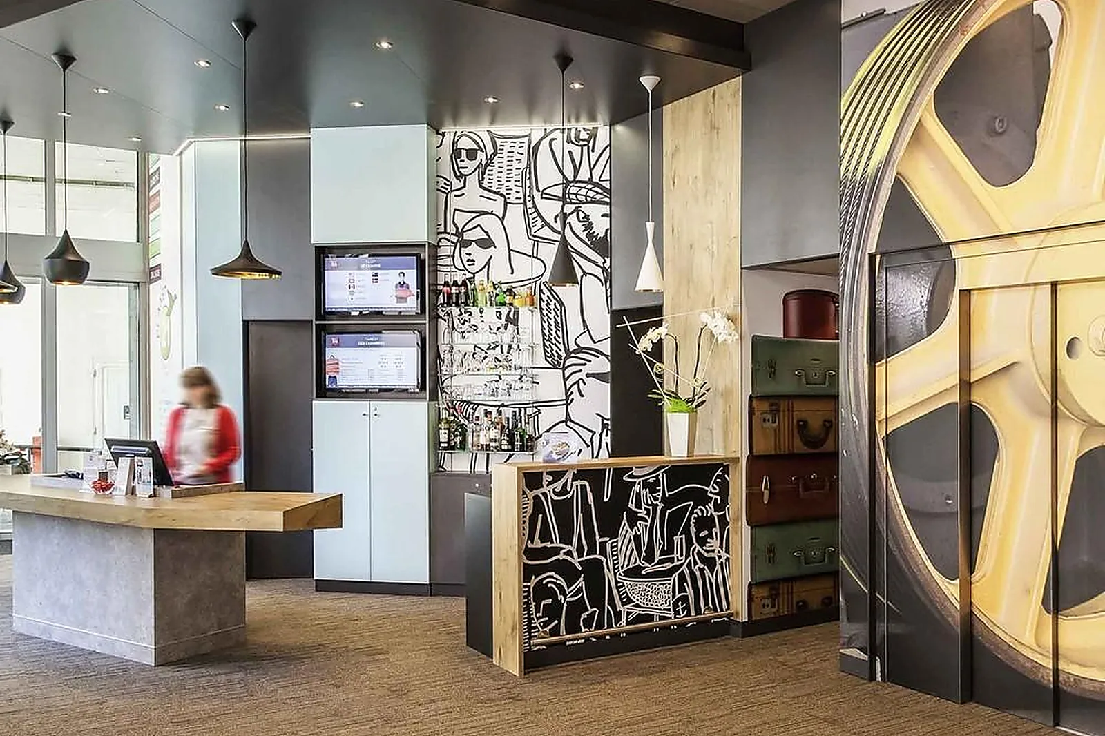 Lieux événementiels, IBIS POITIERS CENTRE