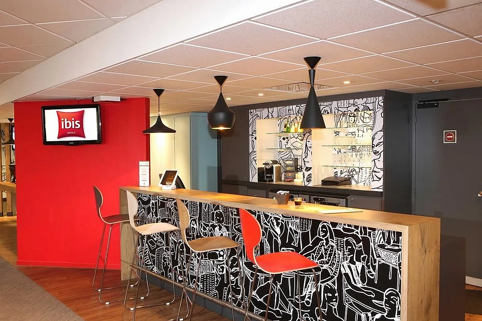 Lieux événementiels, IBIS POITIERS SUD