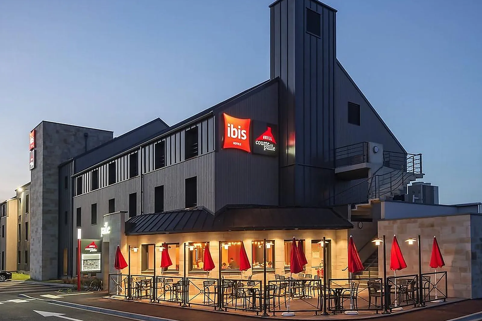 Lieux événementiels, IBIS PONTORSON BAIE DU MONT-SAINT-MICHEL