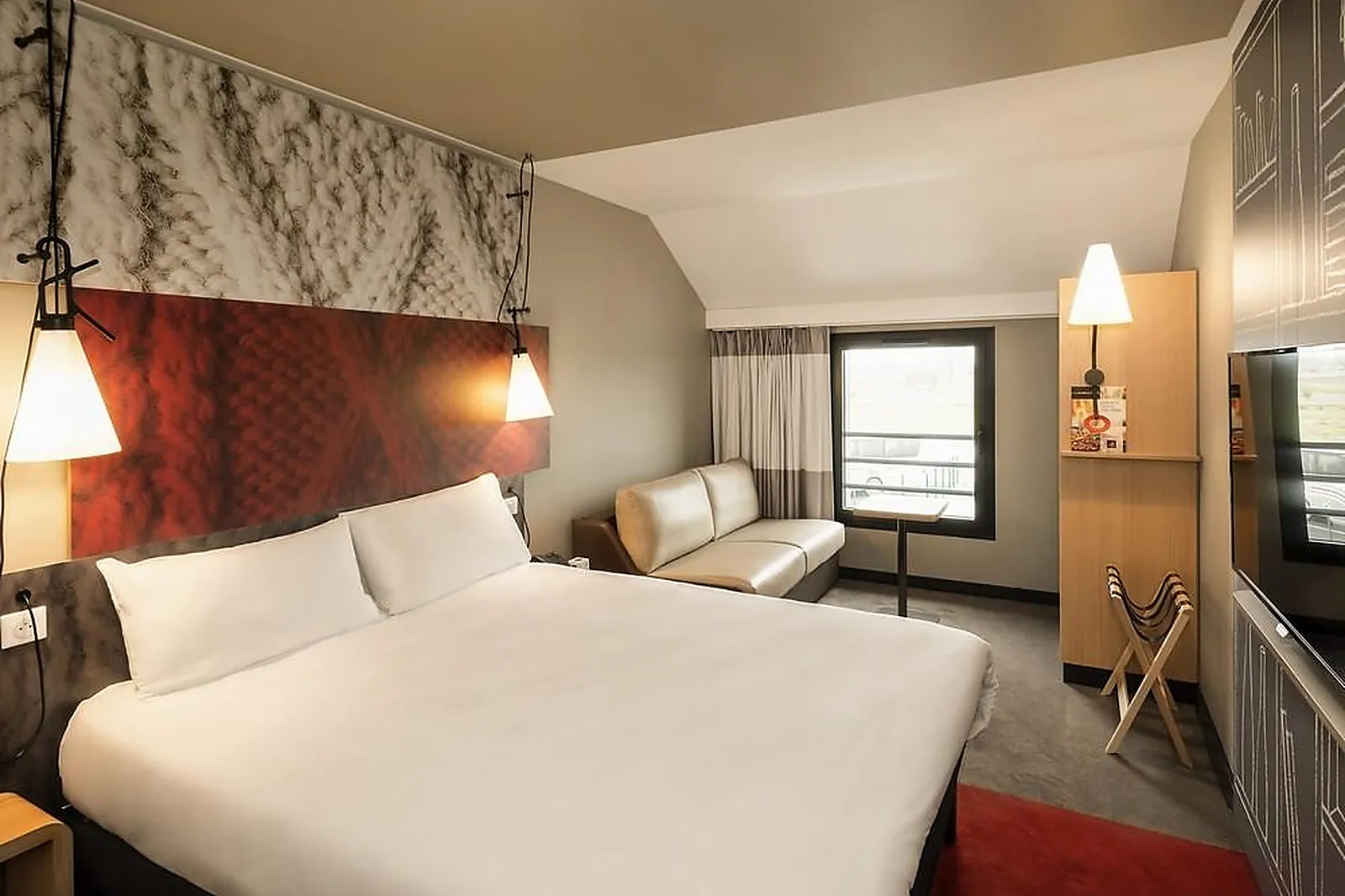 Lieux événementiels, IBIS PONTORSON BAIE DU MONT-SAINT-MICHEL