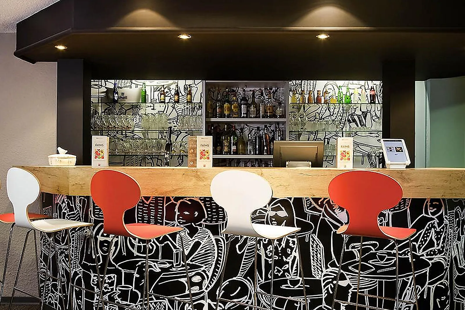 Lieux événementiels, IBIS PROVINS