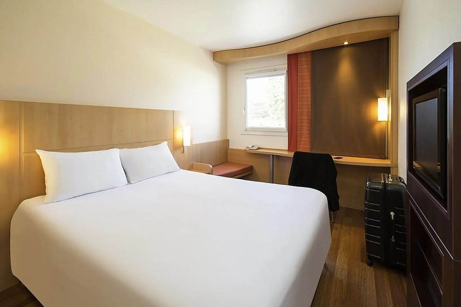 Lieux événementiels, IBIS QUIBERON THALASSA