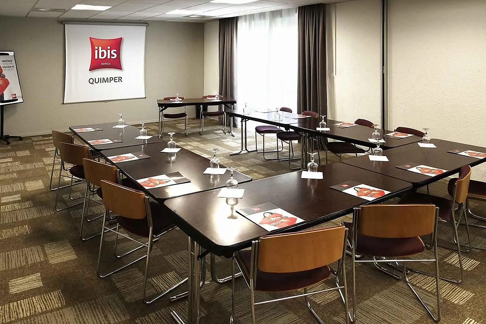 Lieux événementiels, IBIS QUIMPER