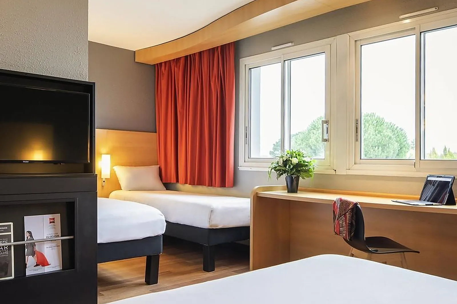 Lieux événementiels, IBIS QUIMPERLE