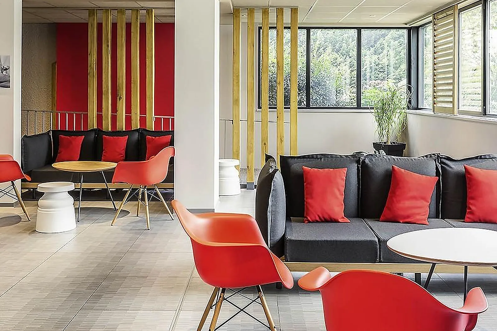 Lieux événementiels, IBIS RENNES CESSON