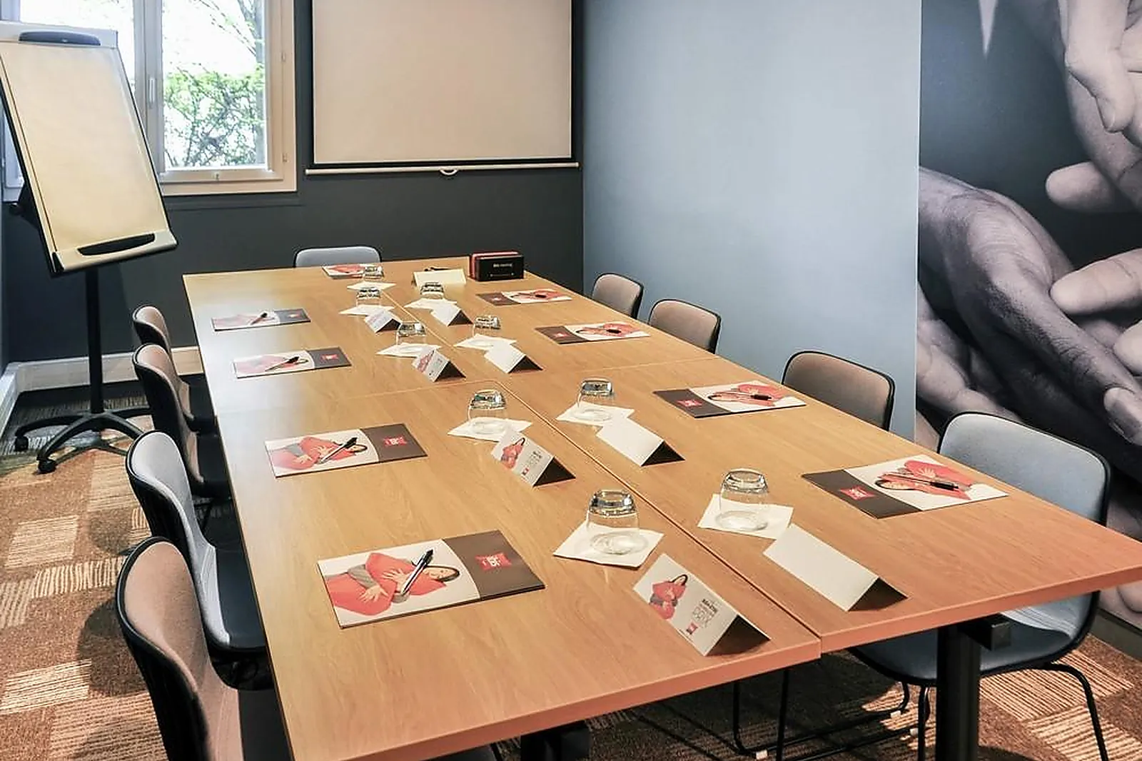 Lieux événementiels, IBIS ROANNE