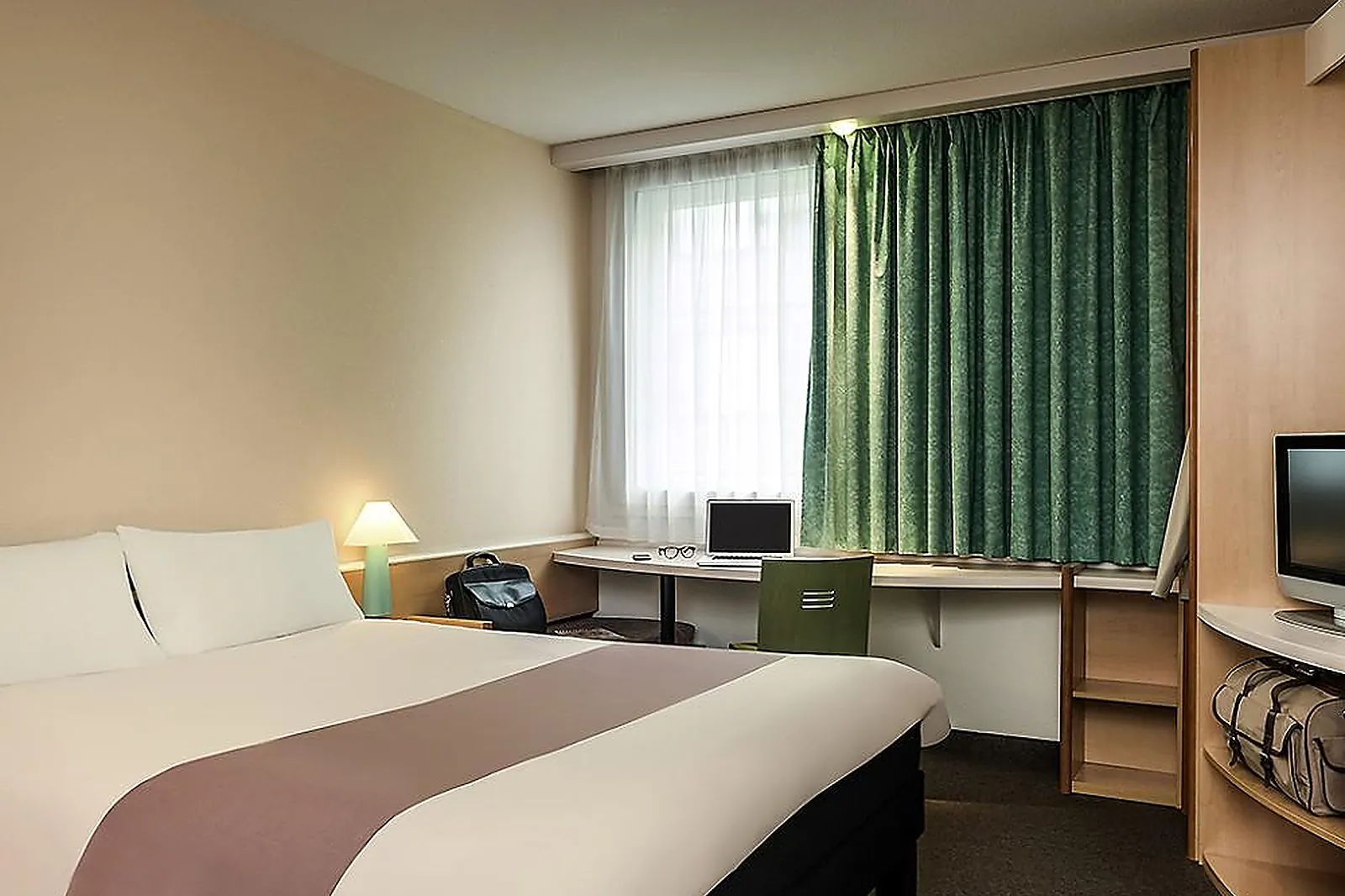 Lieux événementiels, IBIS ROISSY CDG PARIS NORD 2