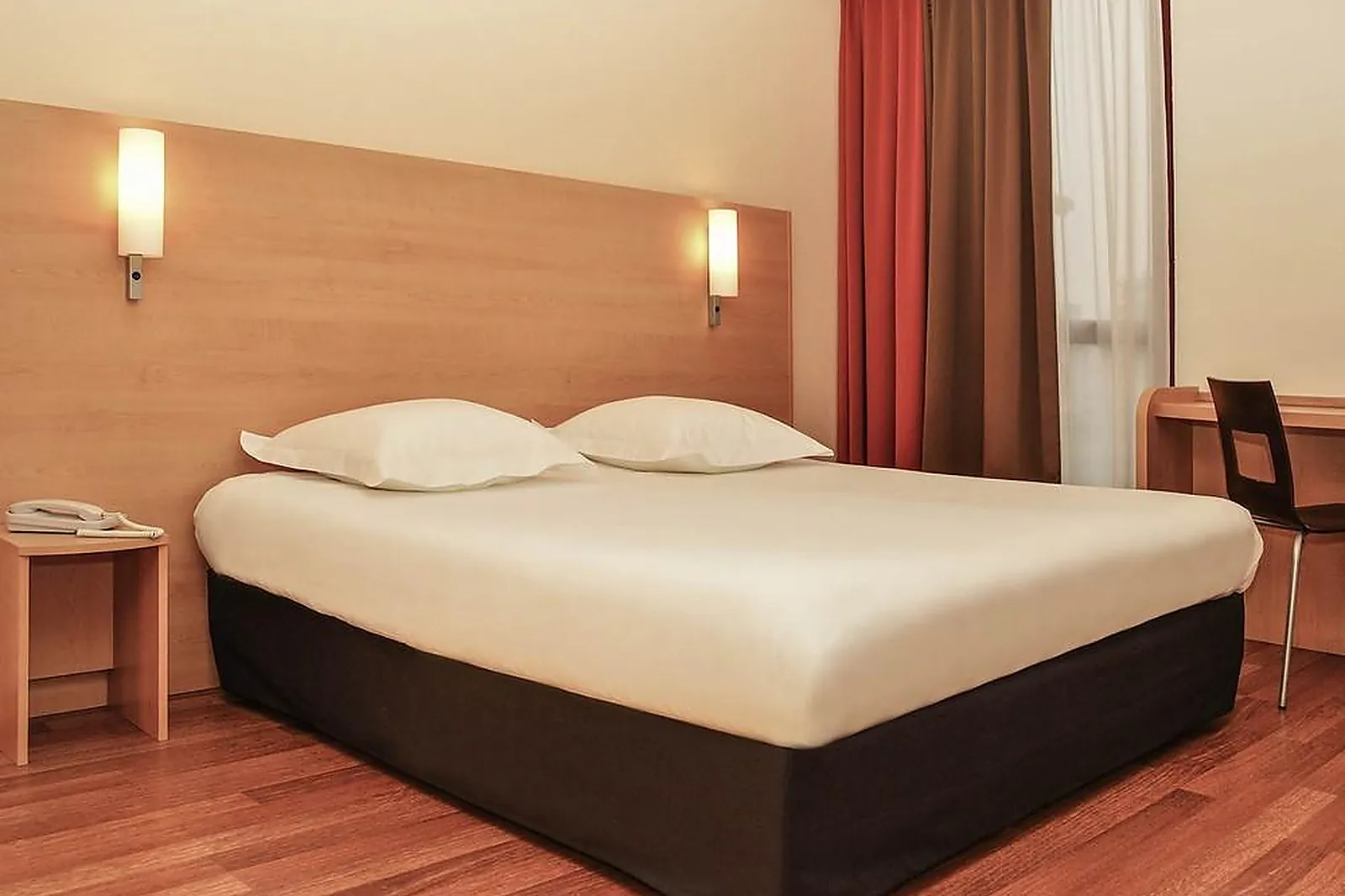 Lieux événementiels, IBIS SAINT-EMILION