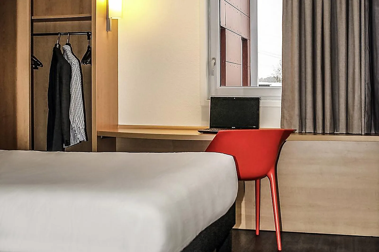 Lieux événementiels, IBIS SAINT GENIS POUILLY GENÈVE