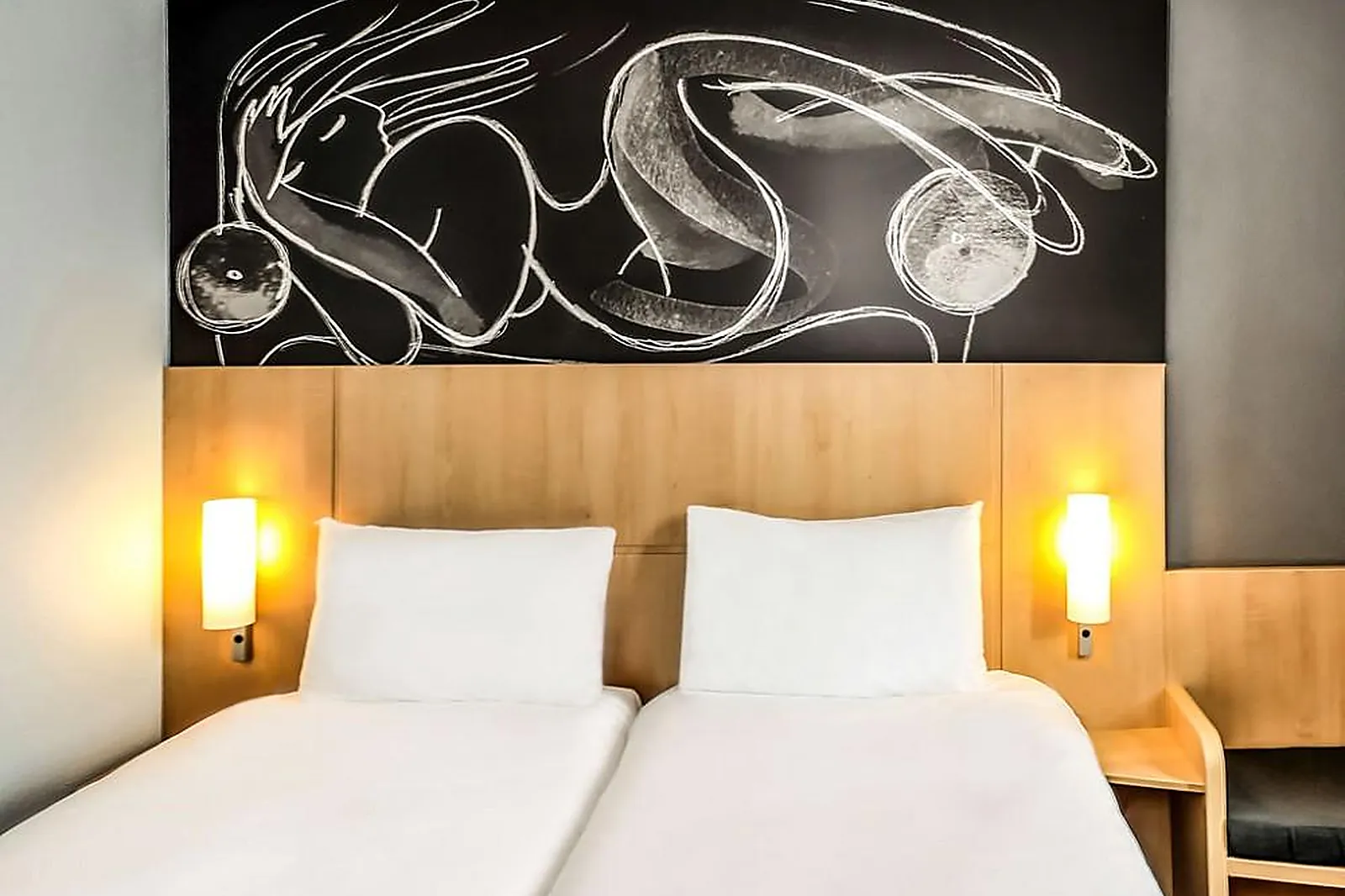 Lieux événementiels, IBIS SAINT GENIS POUILLY GENÈVE