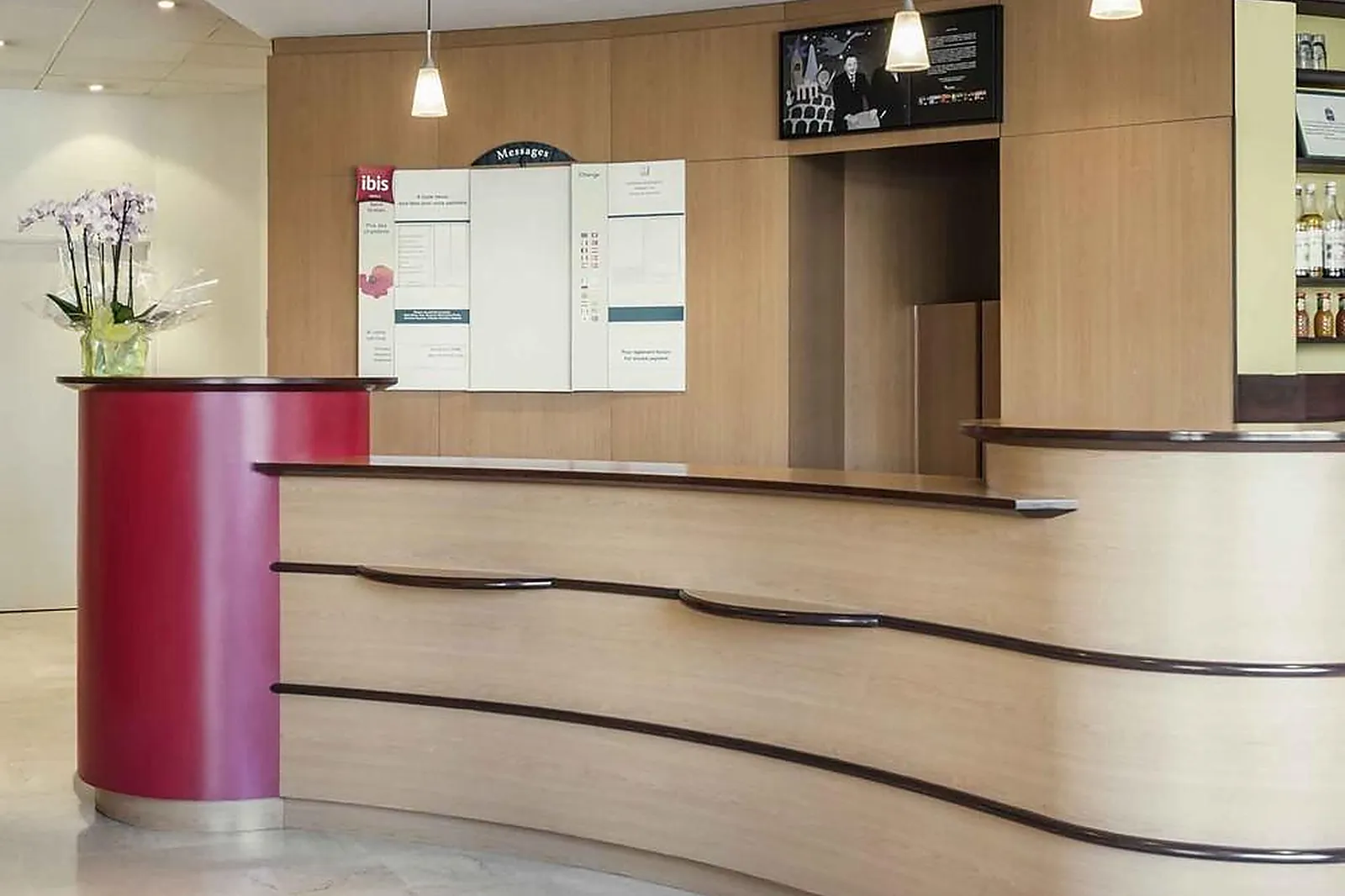 Lieux événementiels, IBIS SAINT-GRATIEN