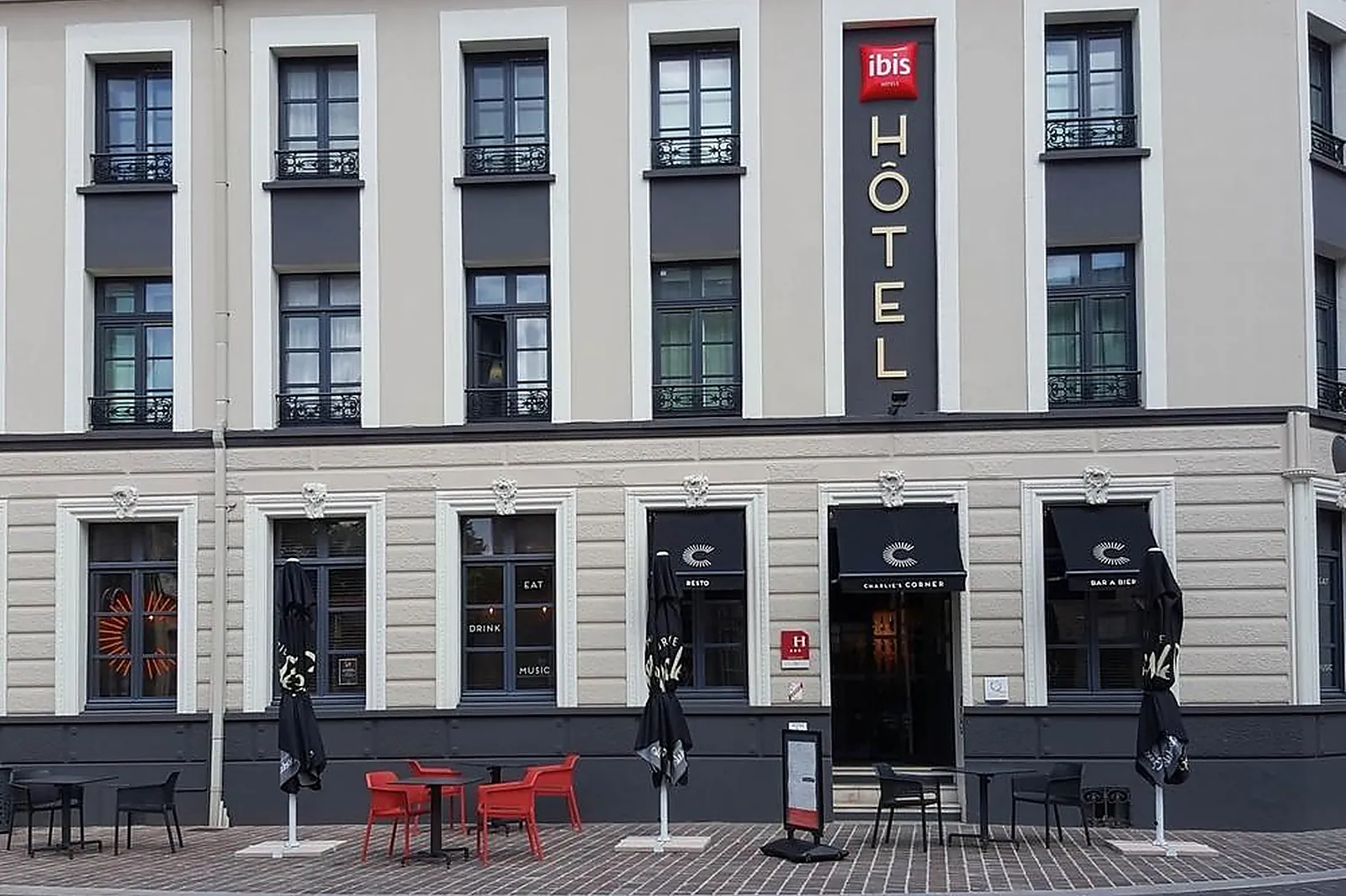 Lieux événementiels, IBIS SAINT OMER CENTRE