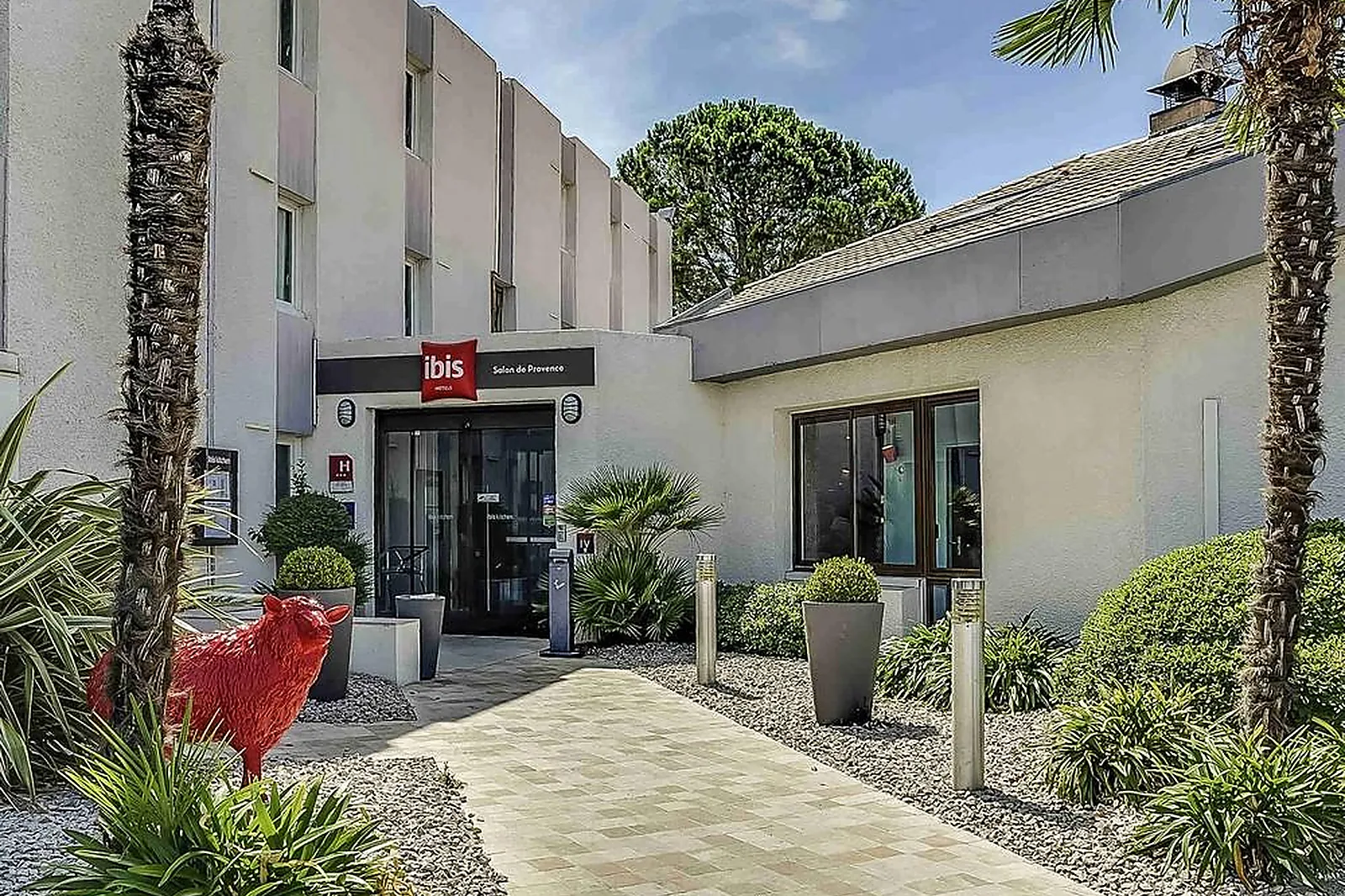 Lieux événementiels, IBIS SALON-DE-PROVENCE SUD