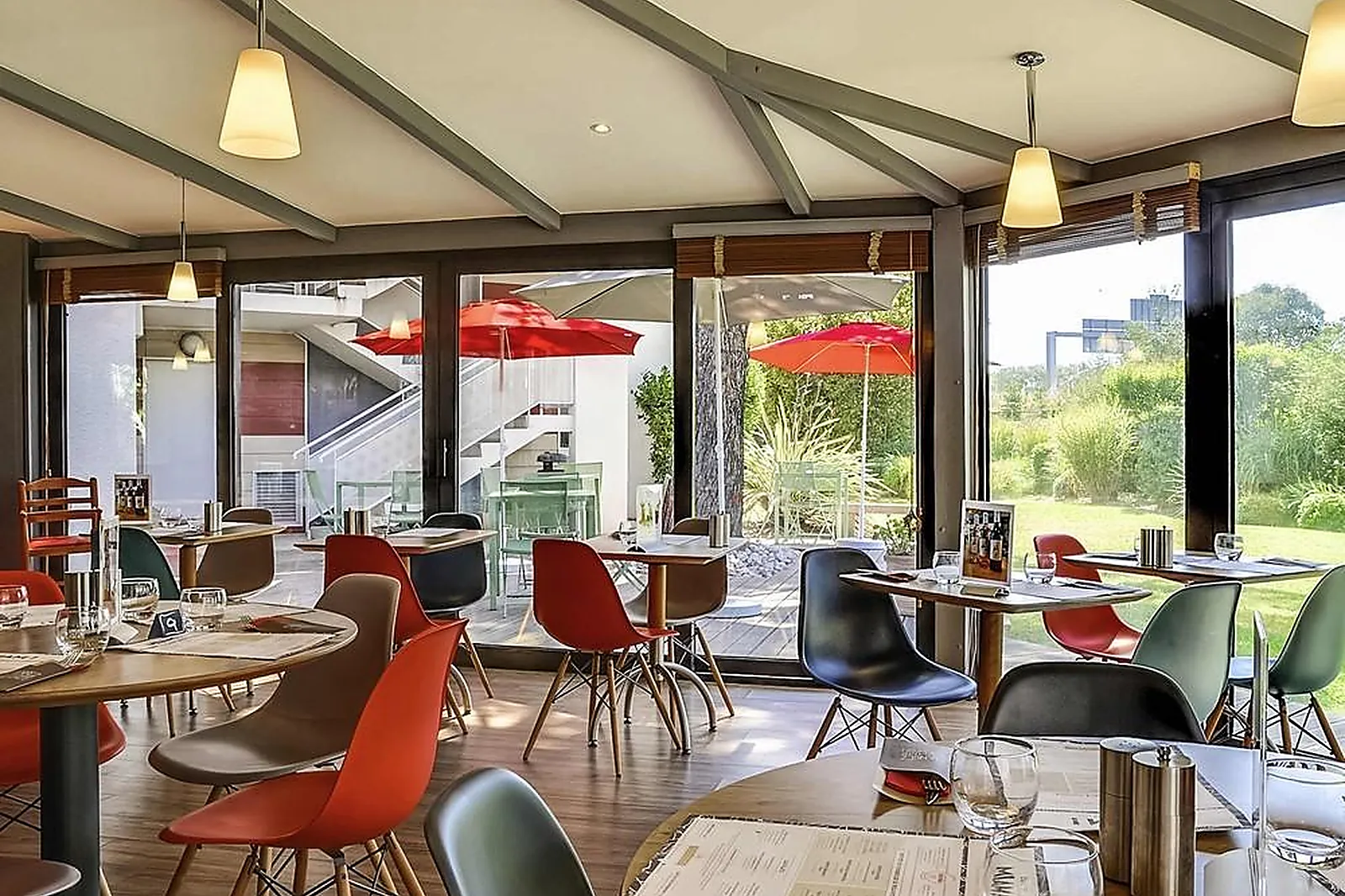 Lieux événementiels, IBIS SALON-DE-PROVENCE SUD