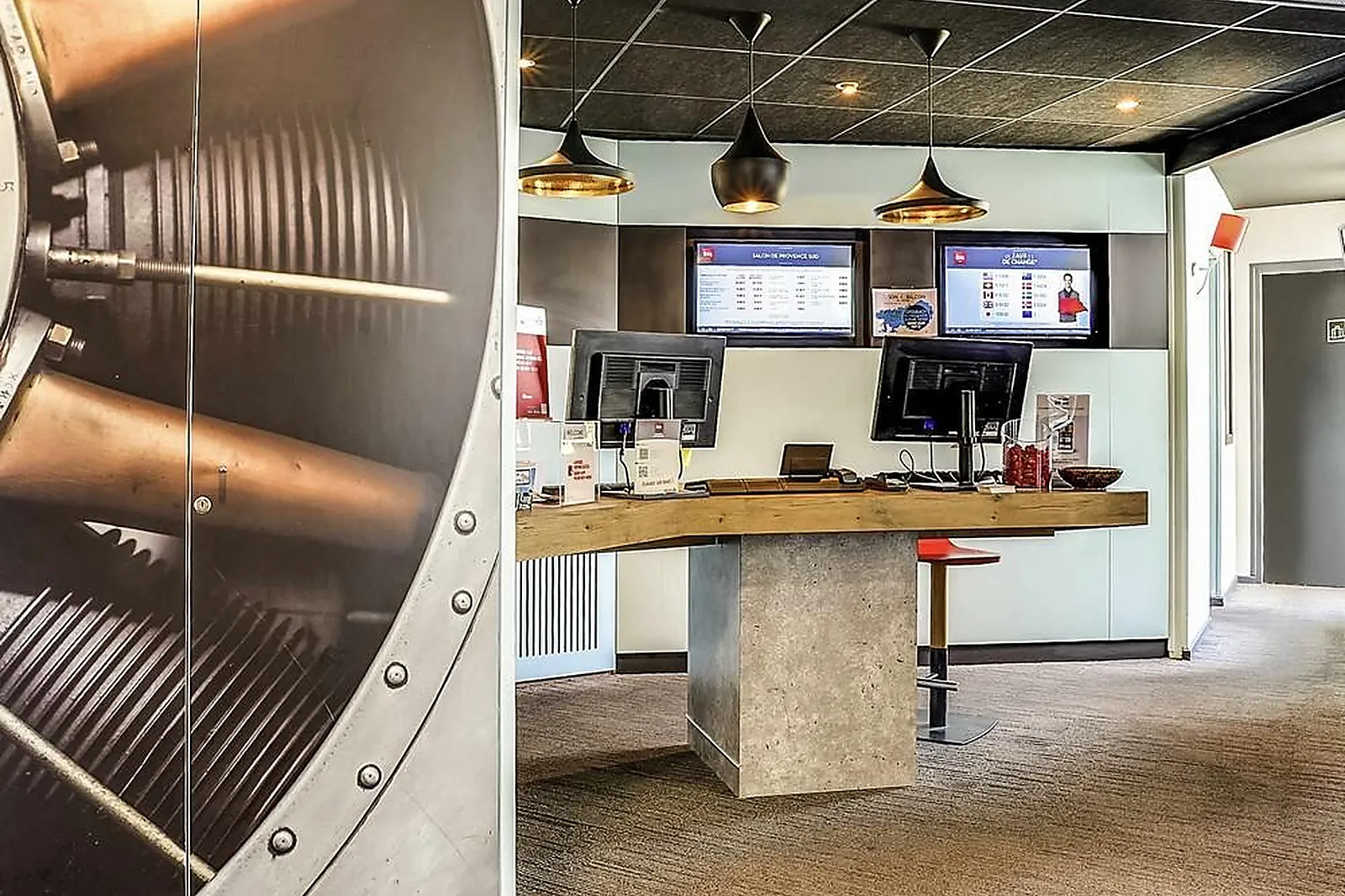 Lieux événementiels, IBIS SALON-DE-PROVENCE SUD