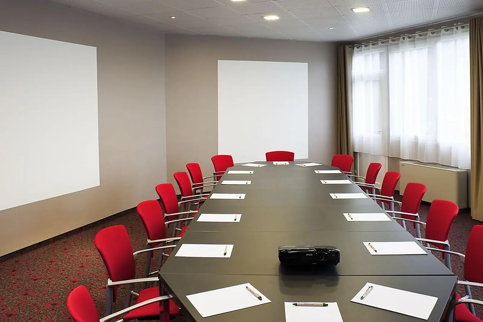 Lieux événementiels, IBIS SENLIS