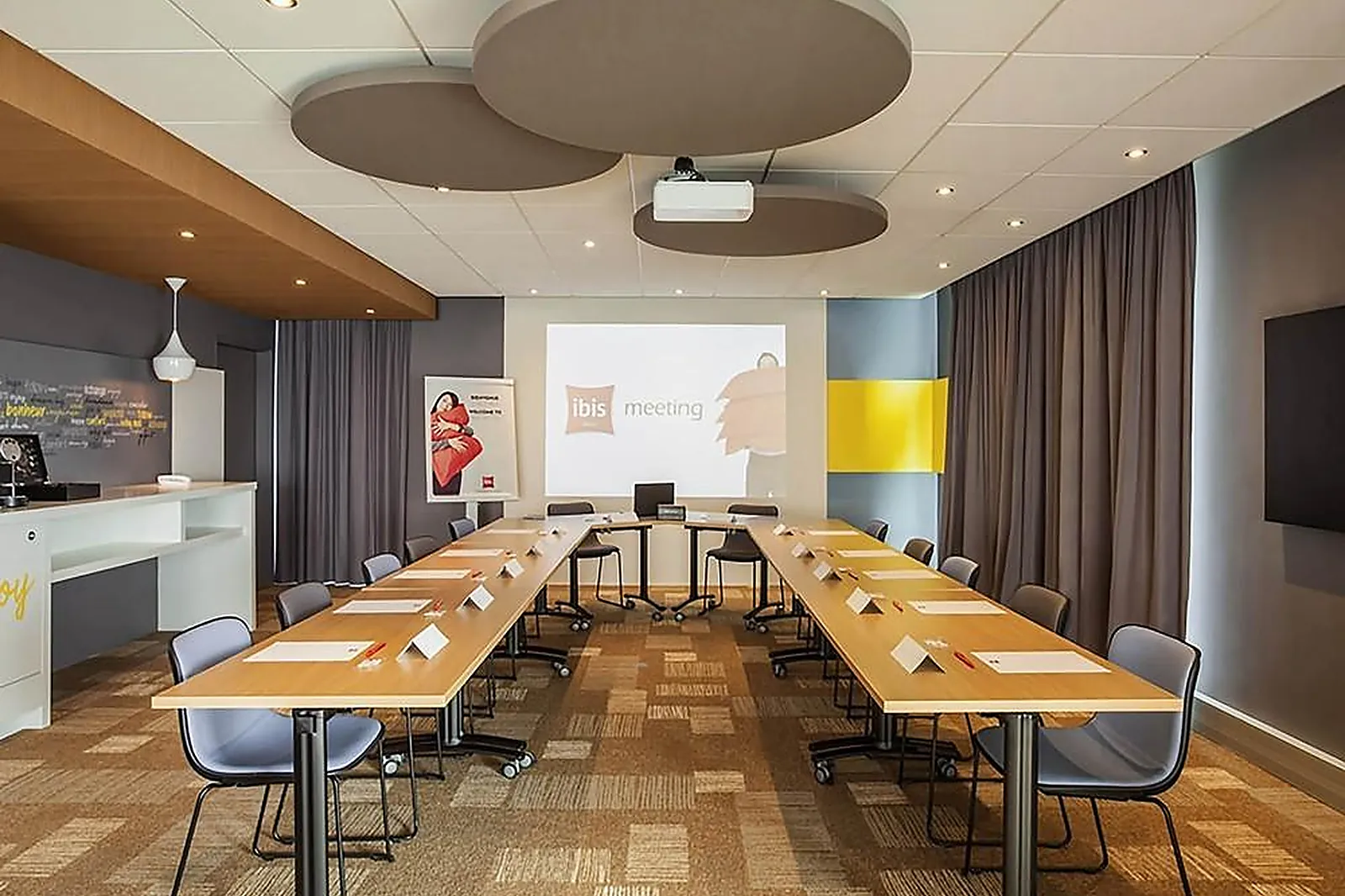 Lieux événementiels, IBIS SENS