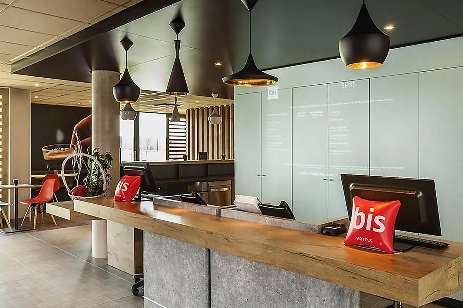 Lieux événementiels, IBIS SENS