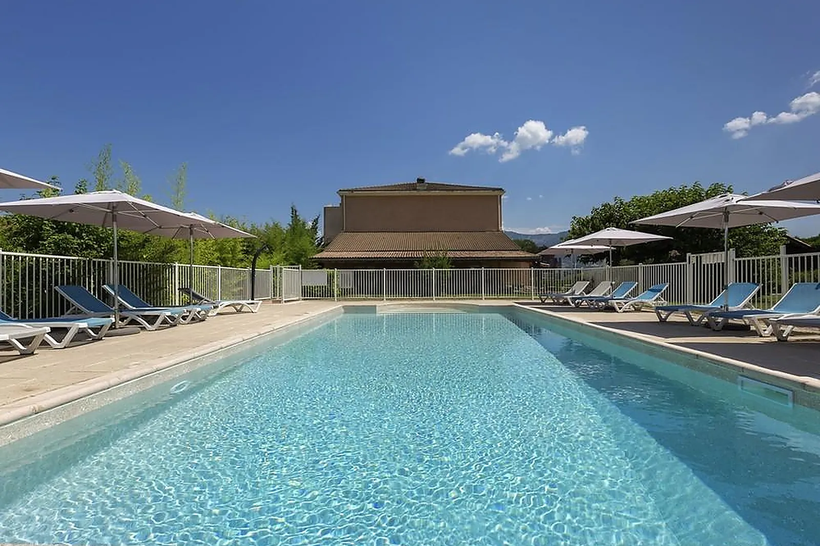 Lieux événementiels, IBIS SISTERON