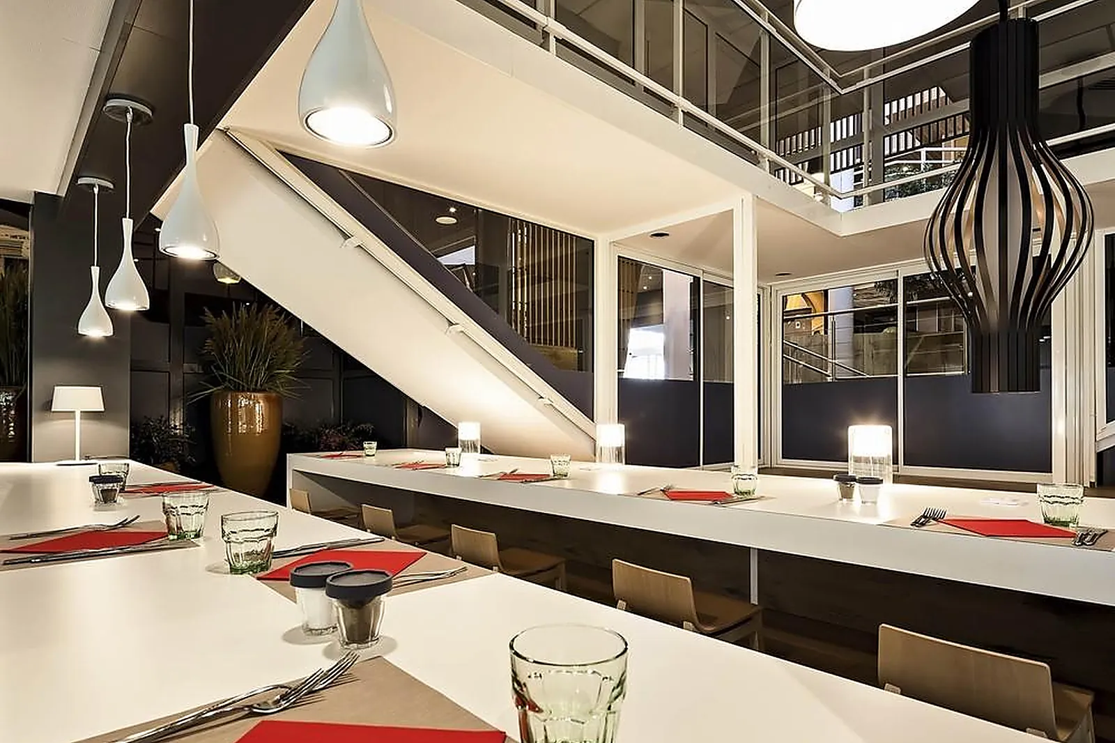 Lieux événementiels, IBIS SITE DU FUTUROSCOPE