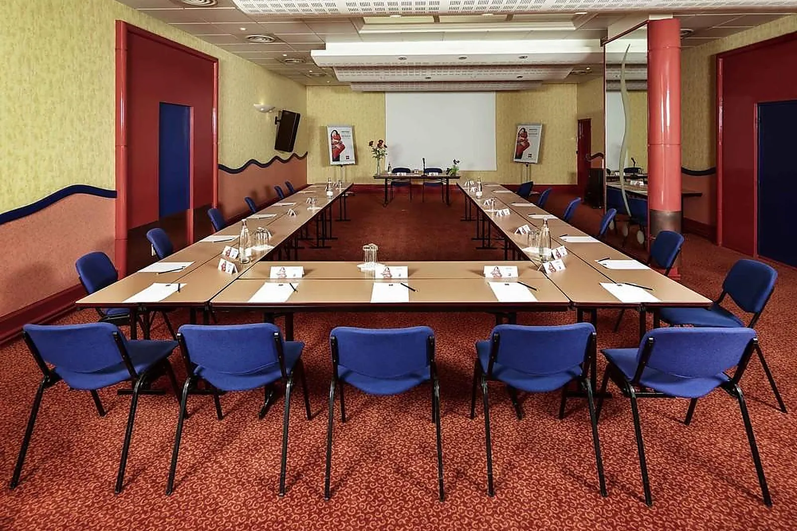 Lieux événementiels, IBIS SITE DU FUTUROSCOPE