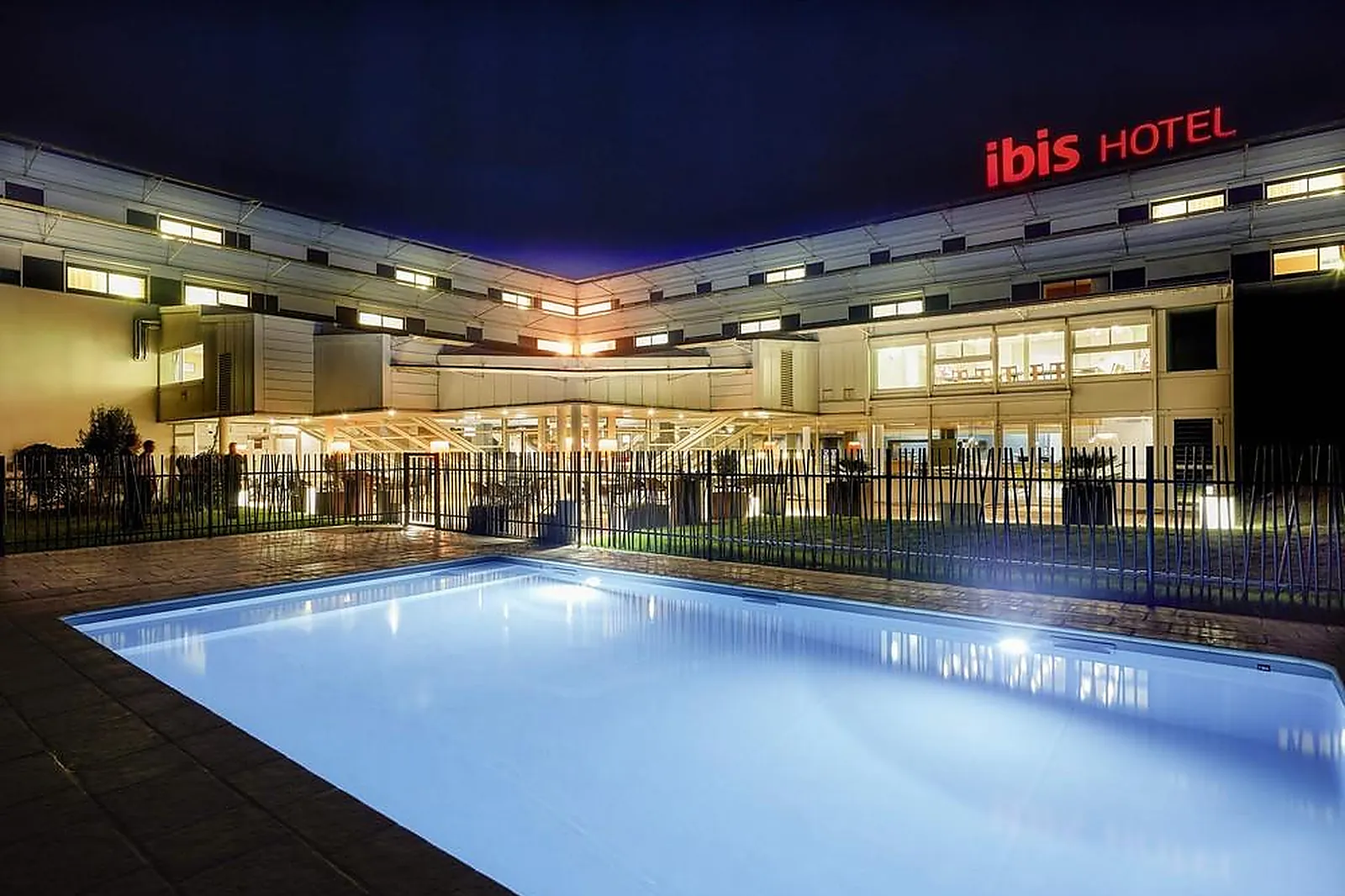 Lieux événementiels, IBIS SITE DU FUTUROSCOPE