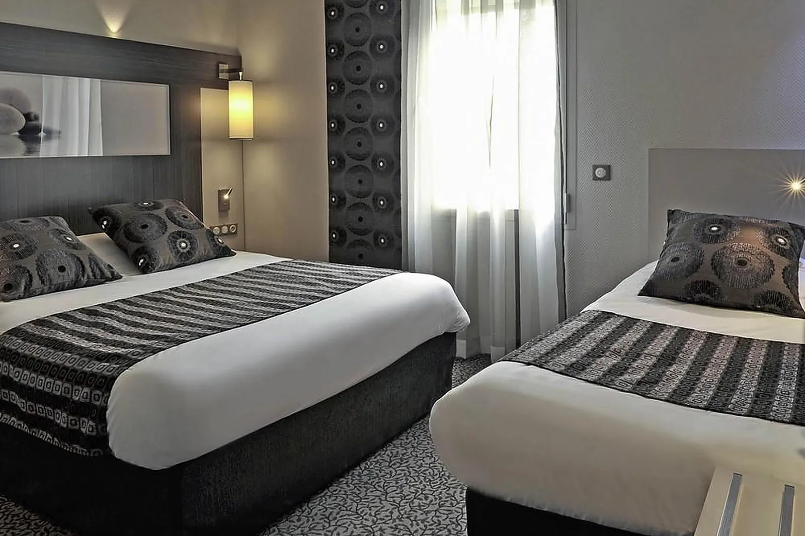 Lieux événementiels, IBIS STYLES ANTIBES