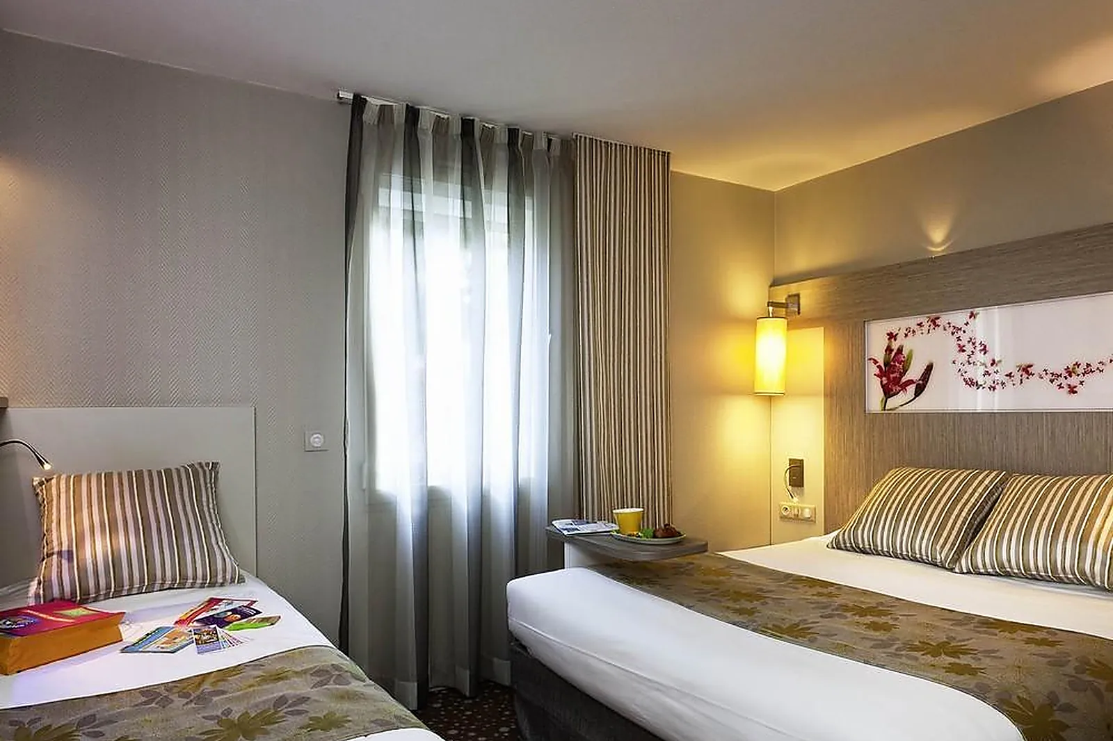 Lieux événementiels, IBIS STYLES ANTIBES