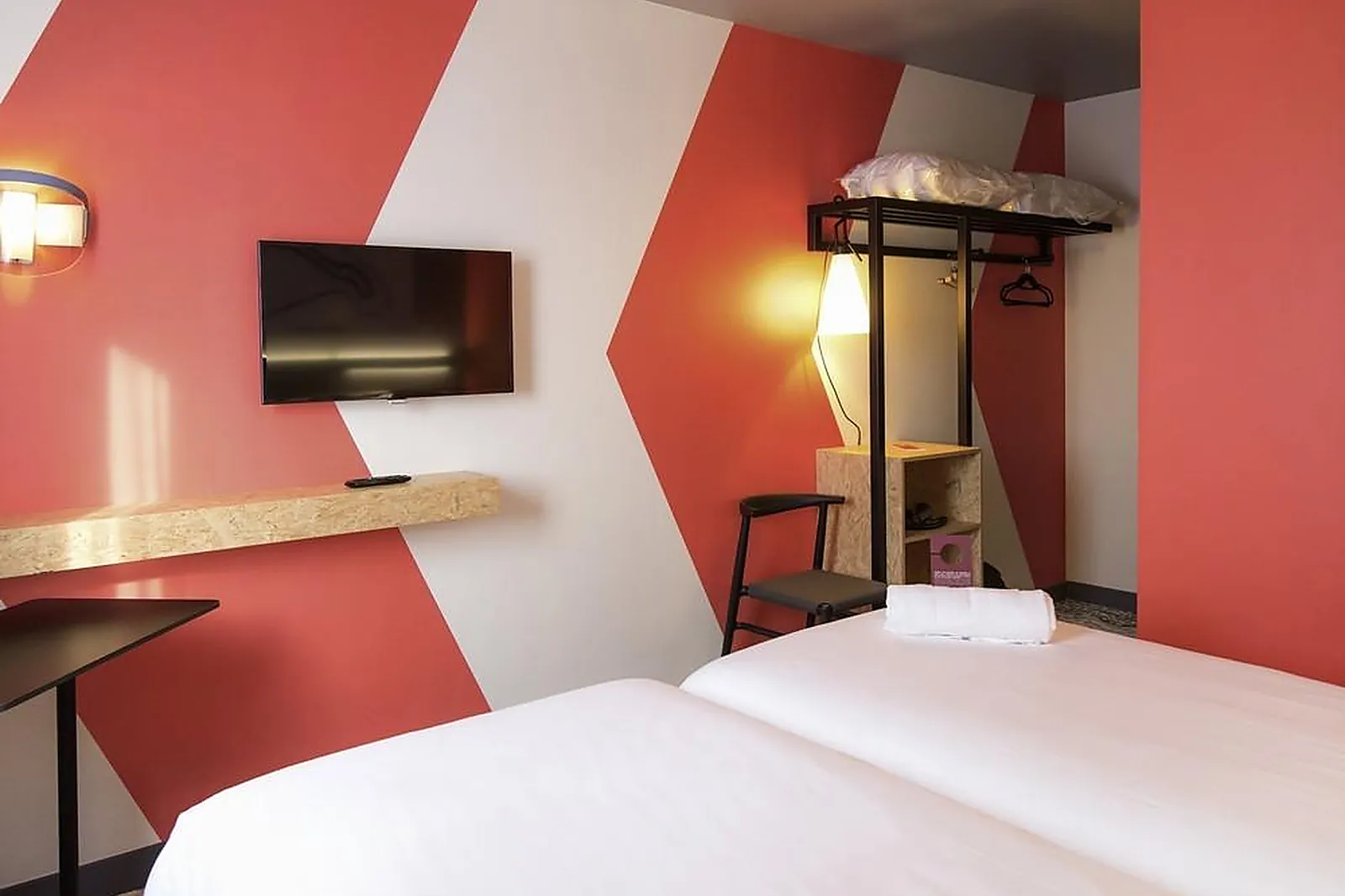 Lieux événementiels, IBIS STYLES BÂLE-MULHOUSE AÉROPORT