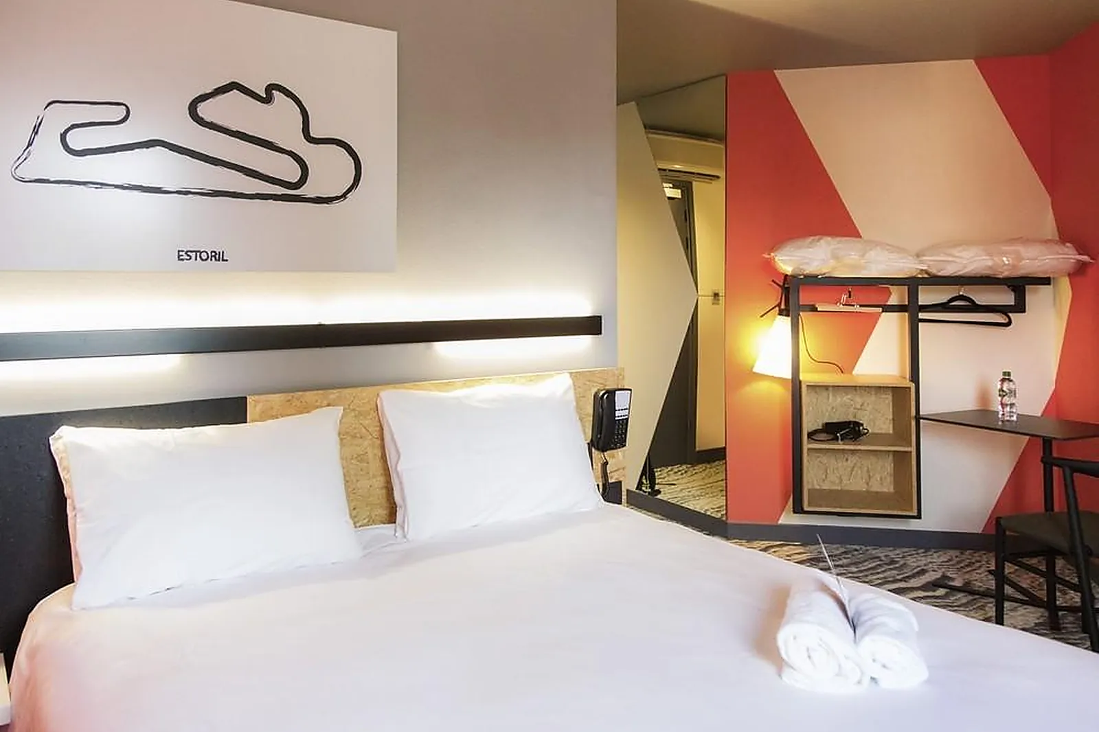 Lieux événementiels, IBIS STYLES BÂLE-MULHOUSE AÉROPORT