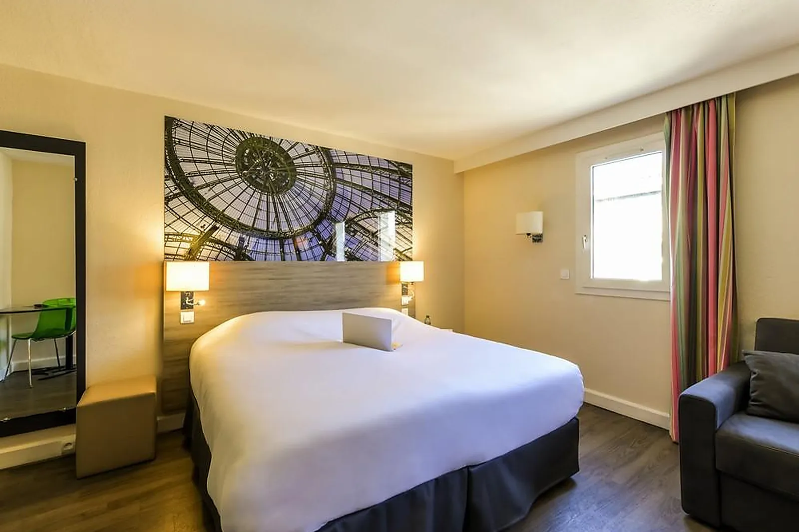 Lieux événementiels, IBIS STYLES BORDEAUX SAINT JEAN