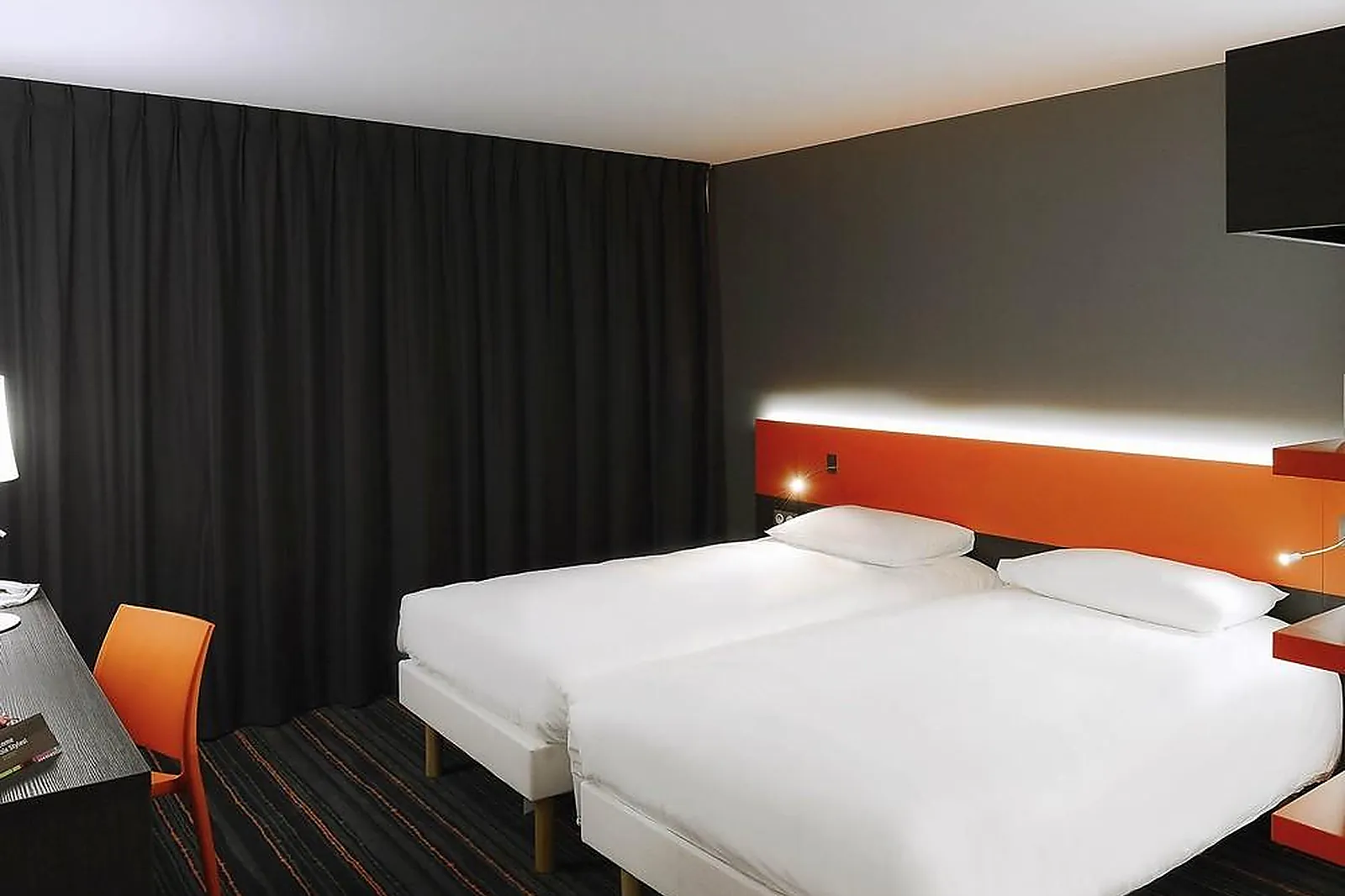 Lieux événementiels, IBIS STYLES CAEN CENTRE GARE