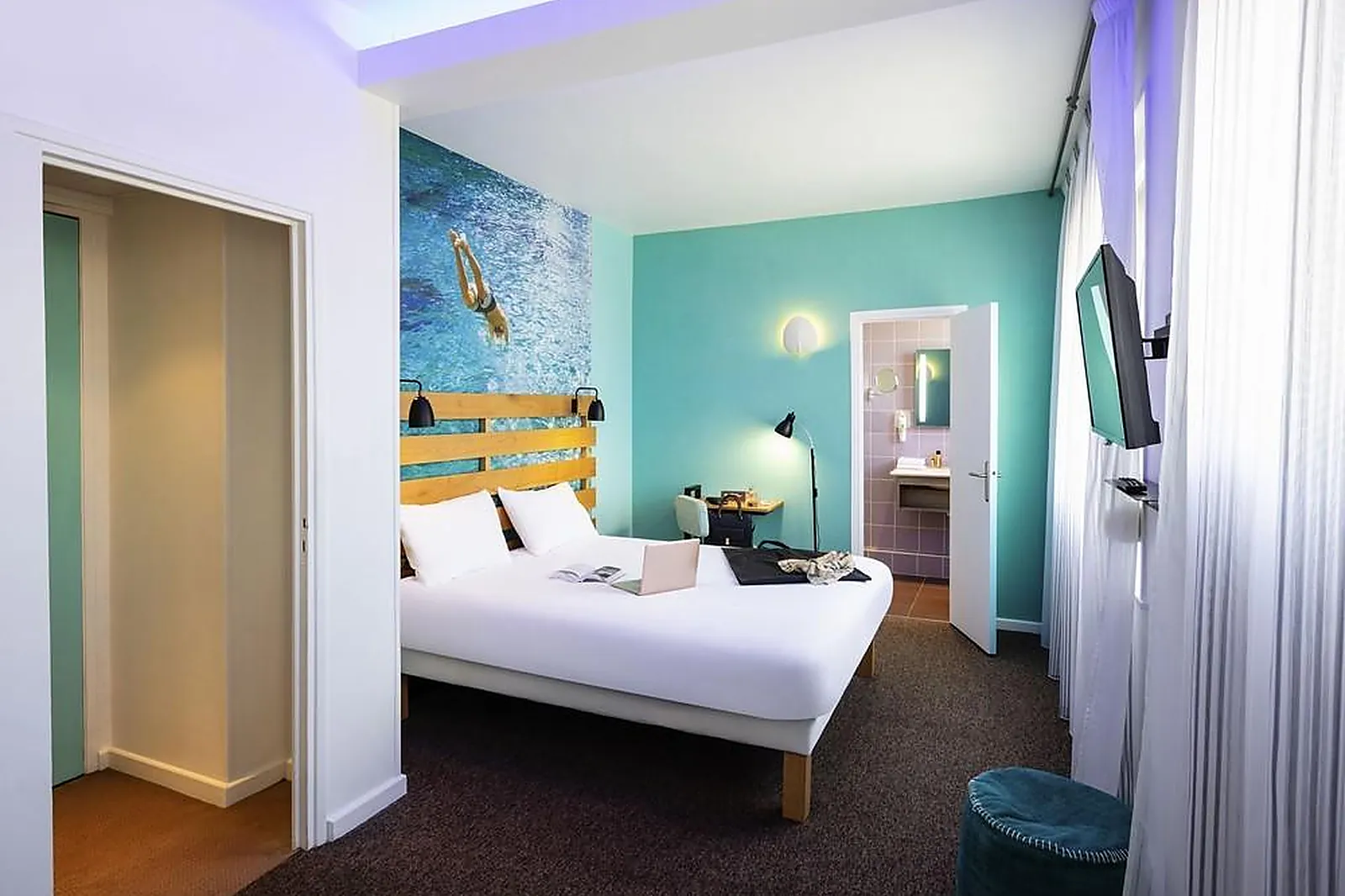 Lieux événementiels, IBIS STYLES CALAIS CENTRE