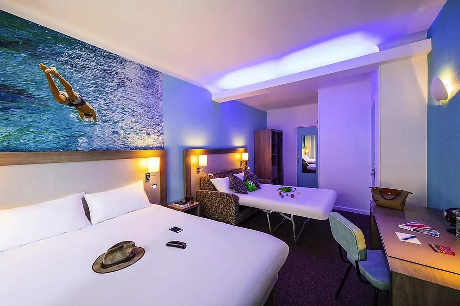 Lieux événementiels, IBIS STYLES CALAIS CENTRE