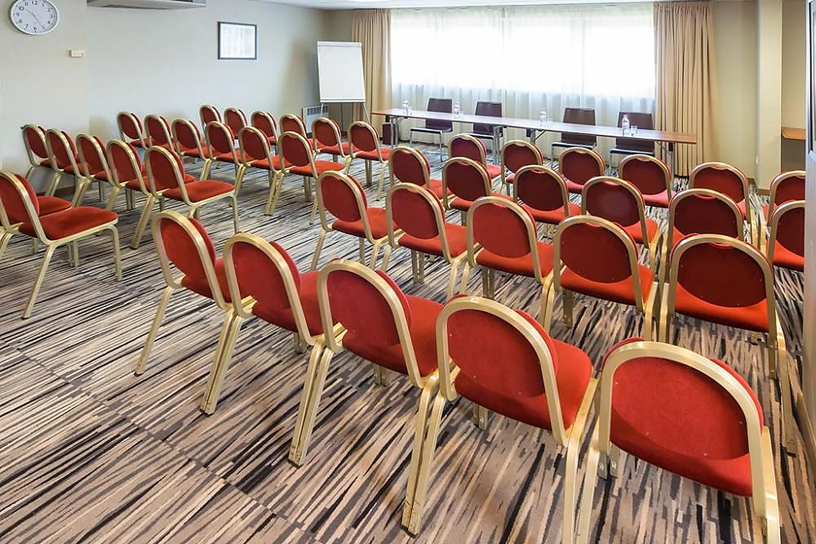 Lieux événementiels, IBIS STYLES CANNES LE CANNET