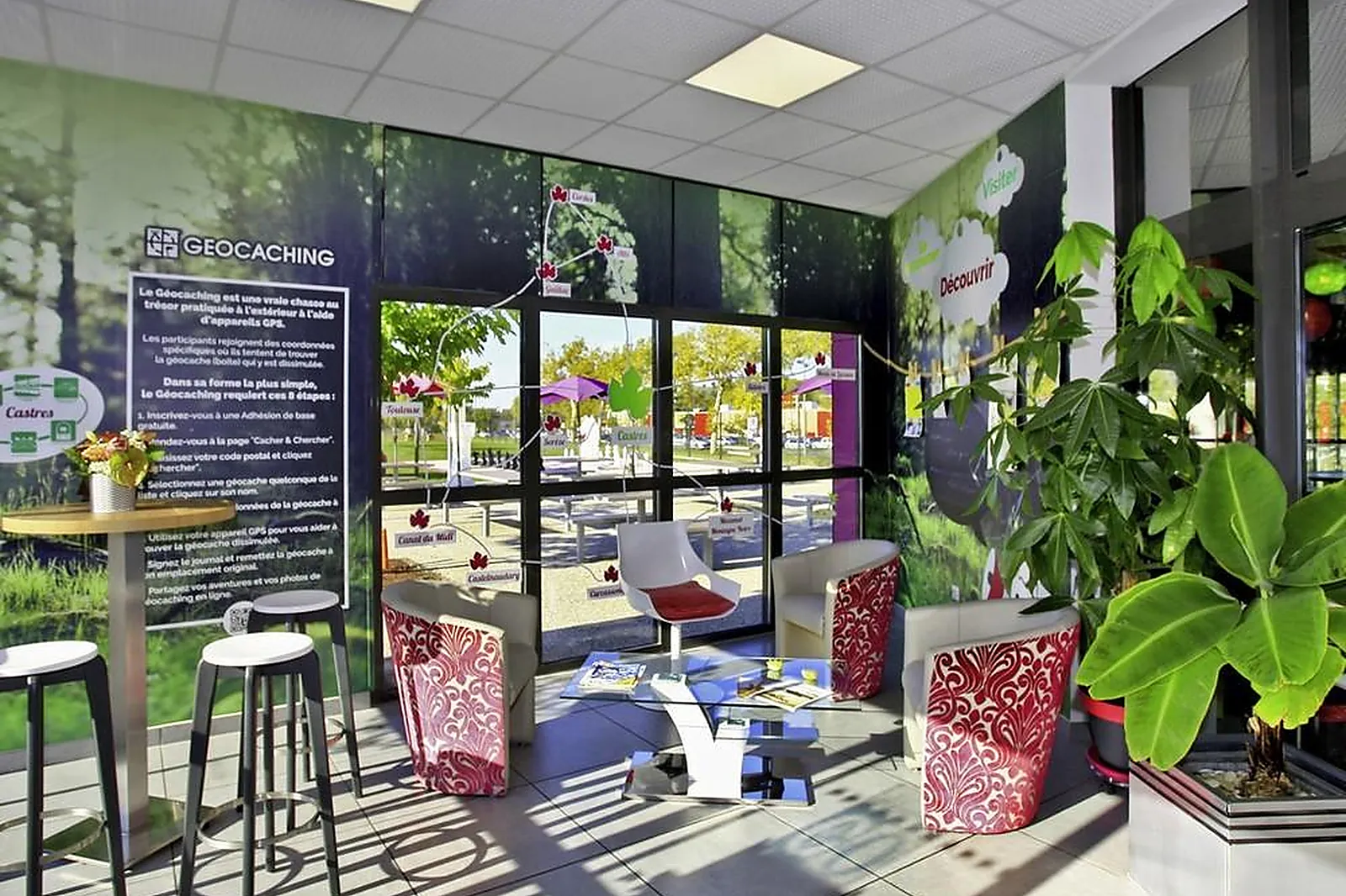 Lieux événementiels, IBIS STYLES CASTRES