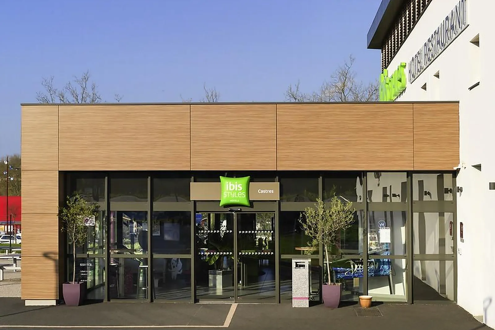 Lieux événementiels, IBIS STYLES CASTRES