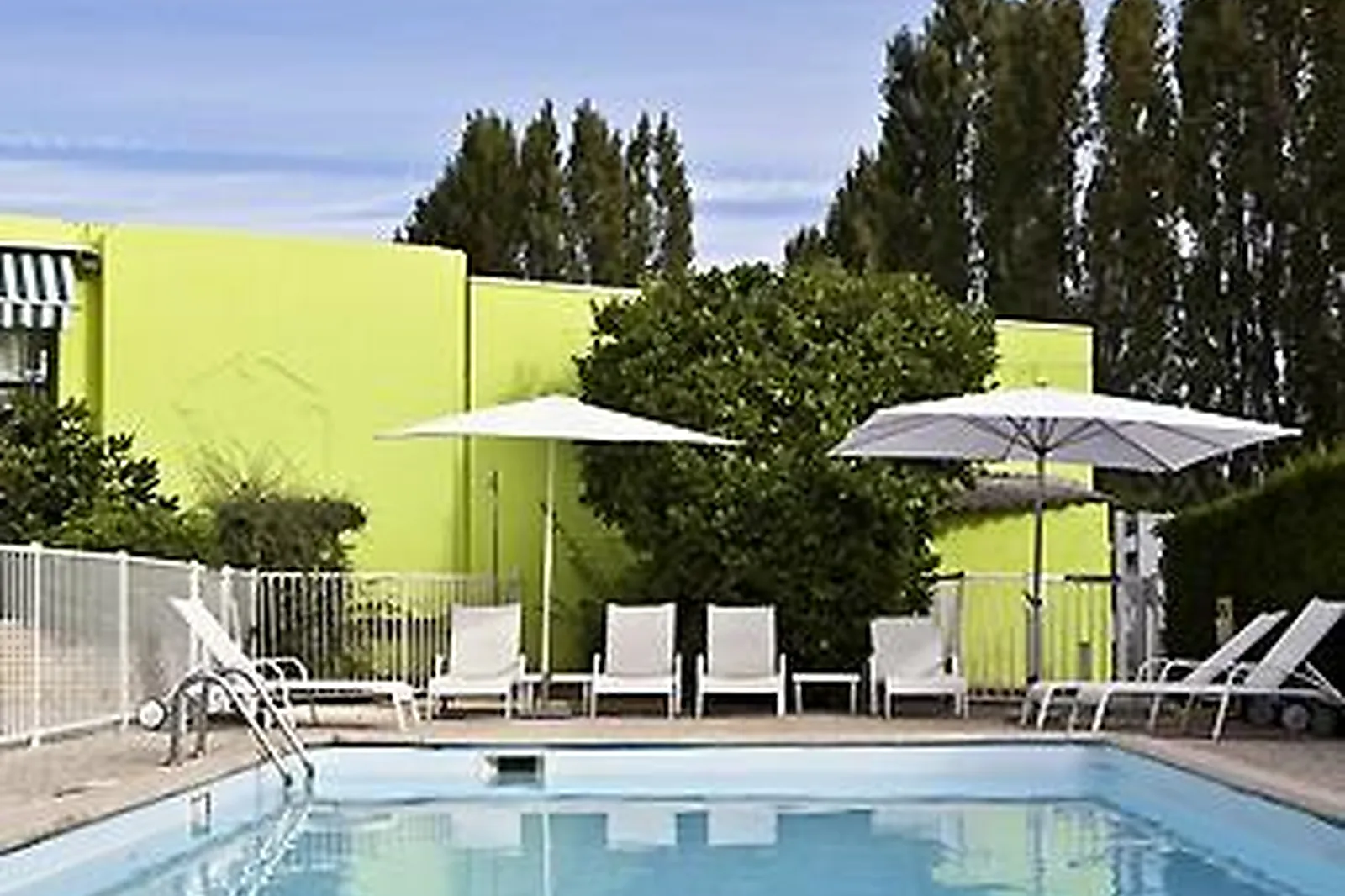 Lieux événementiels, IBIS STYLES CHALON-SUR-SAÔNE