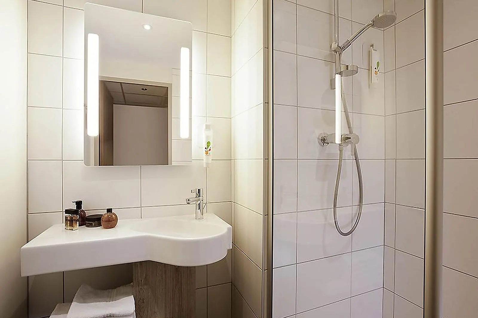 Lieux événementiels, IBIS STYLES CHAUMONT CENTRE GARE